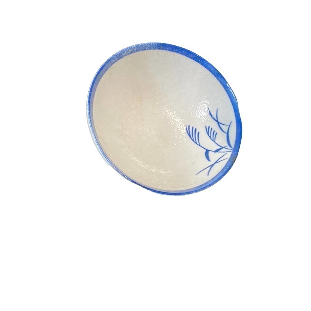 Vintage unsigned white porcelain dish/bowl Japanese style blue decoration